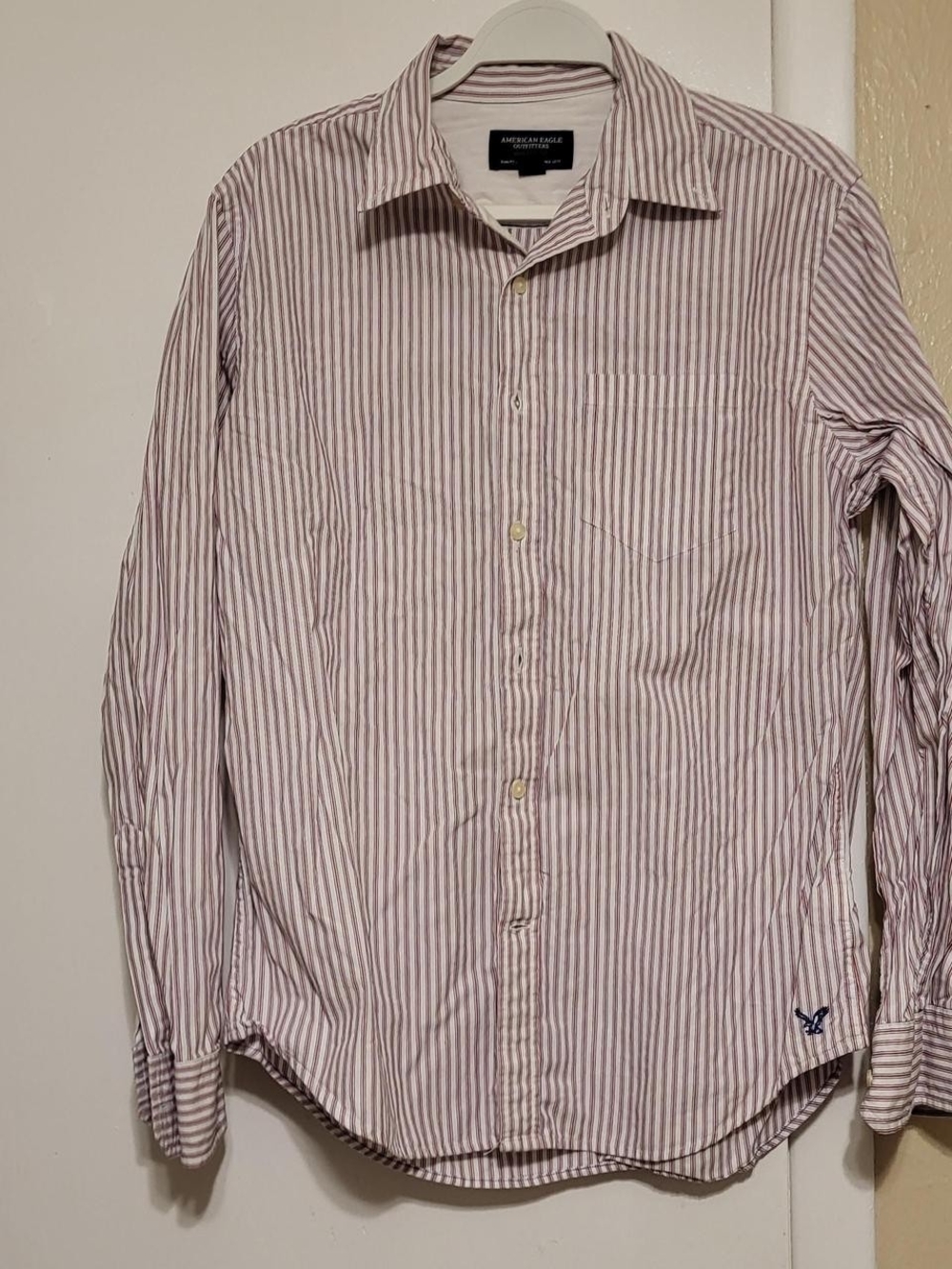 American Eagle Outfitters Men’s Pink Striped Button-Down Shirt